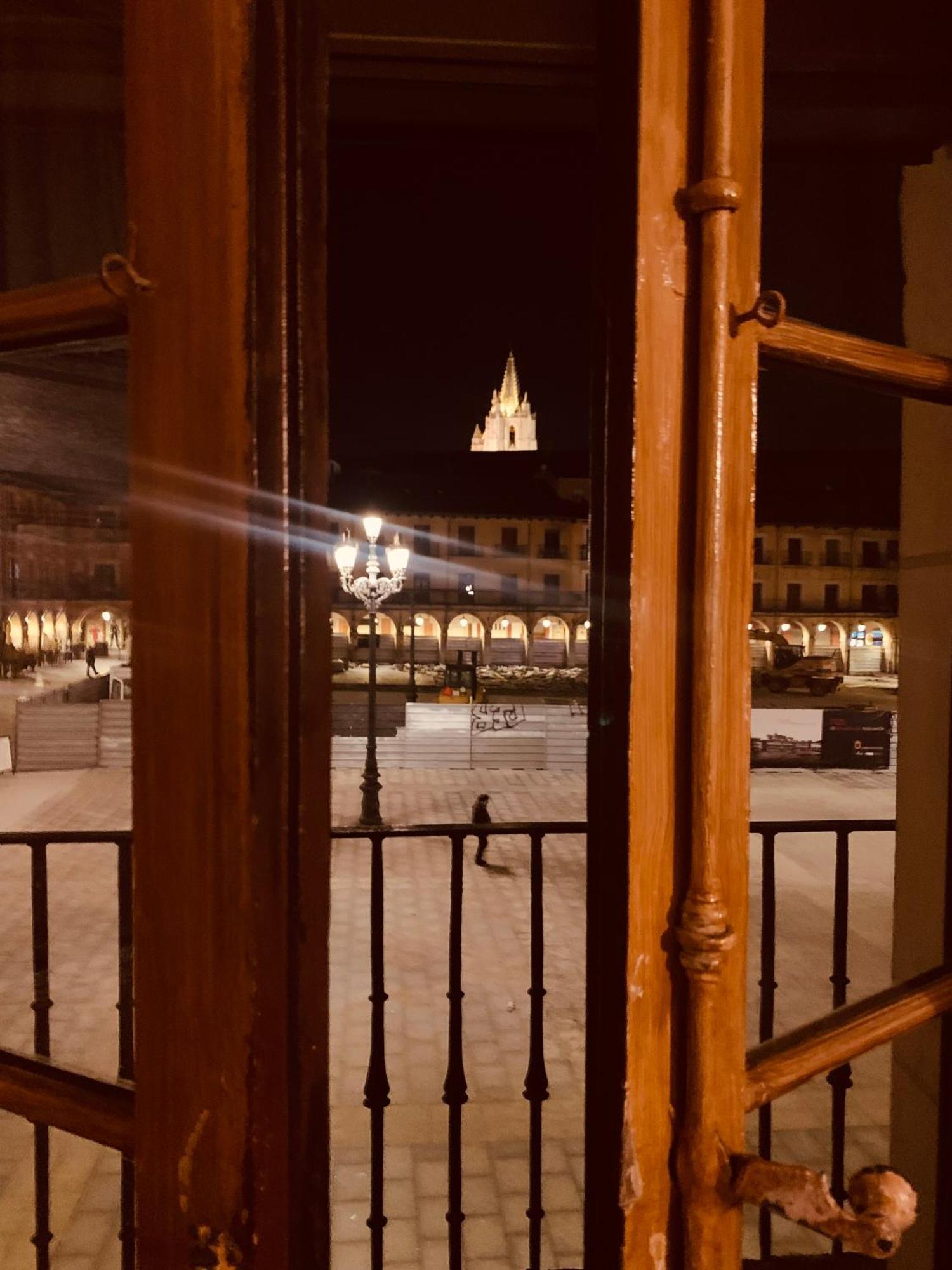 Arquitecto De La Vida- Plaza Mayor Леон Екстер'єр фото